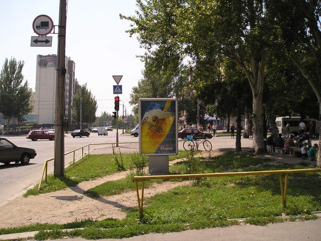 Сітілайт 1.2x1.8,  пр. Соборний — вул. Гагаріна, ліворуч