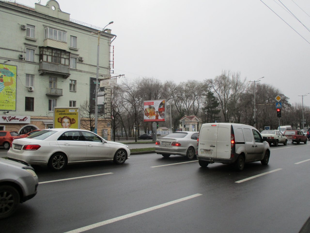 Беклайт 4x3,  пр.Соборний — вул.Південноукраїнська, ст.Б