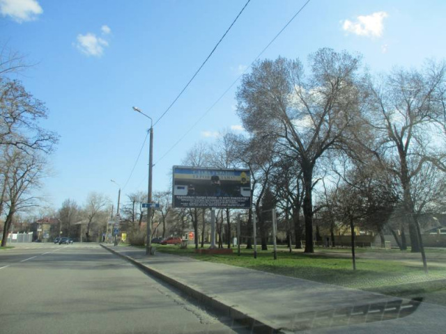 Щит 6x3,  вул.Б. Хмельницького - вул.Лобановського, район стадіона, ст.А