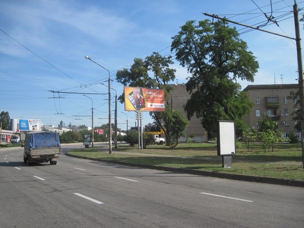 Щит 6x3,  пр.Металургів 21, ст.А