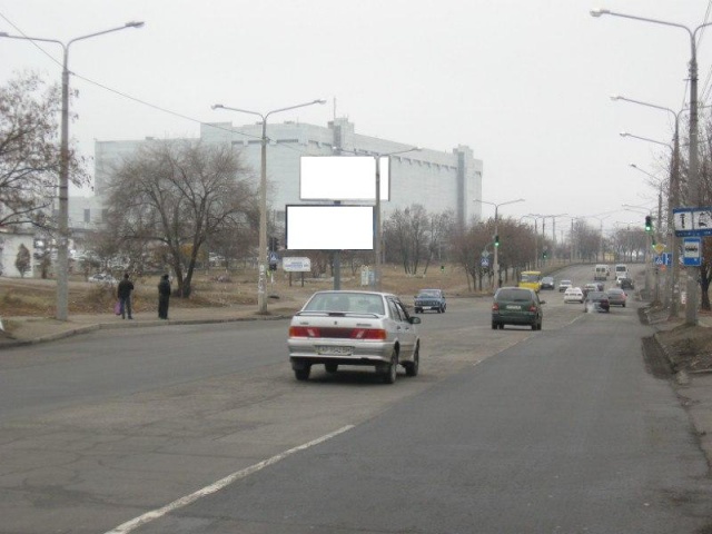 Щит 6x3,  Хортицьке шосе – район ринка, верхня площина, ст.Б