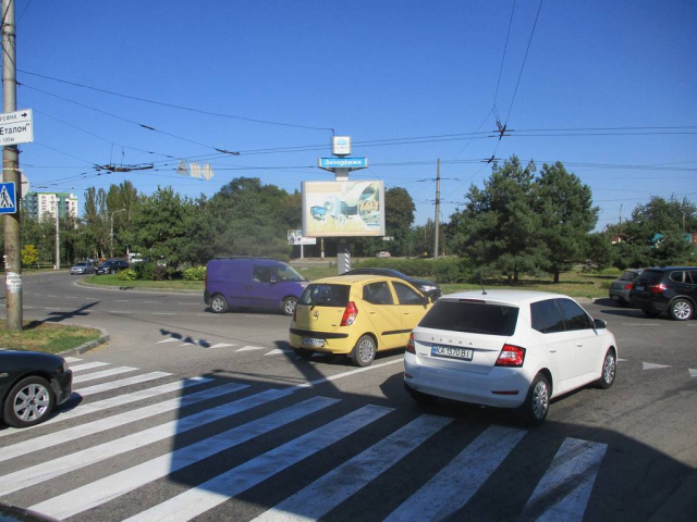 Беклайт 4x3,  Вул.Бородинська-вул.Гребельна -вул.Тиражная обличчям на Тиражну