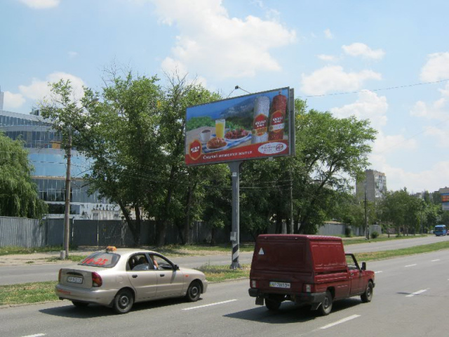 Призма 6x3,  Набережна магістраль – пішохідний міст(призматрон), рух до порту