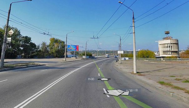 Призма 6x3,  вул.Б.Хмельницького — виїзд на ДніпроГЄС, напрямок з центра, ст.Б (призматрон)