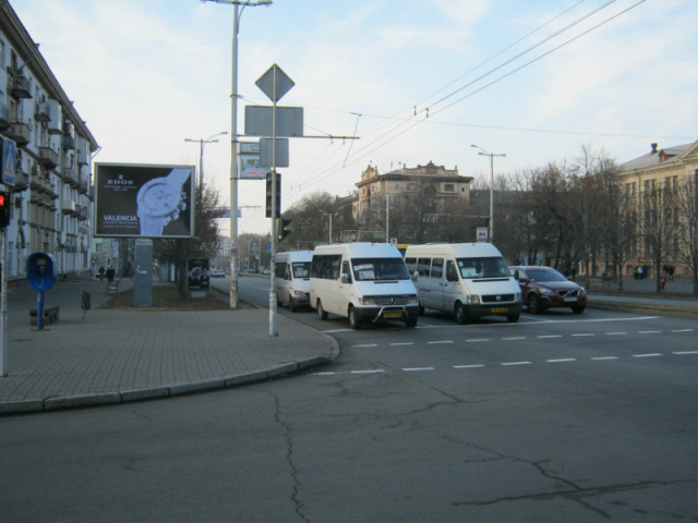 Беклайт 4x3,  пр.Соборний — вул.Гончаренка, ст.Б