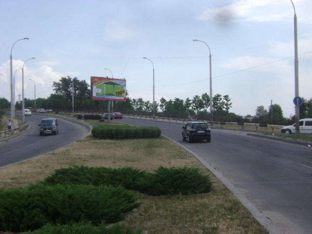 Щит 6x3,  вул. Автозаводська-вул.Говорухи, рух до вул.Говорухи