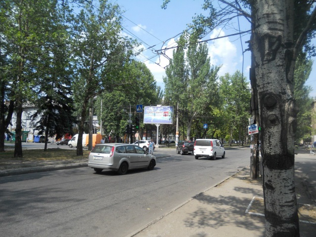 Призма 6x3,  пр.Металургів - вул.Незалежної України (призматрон)