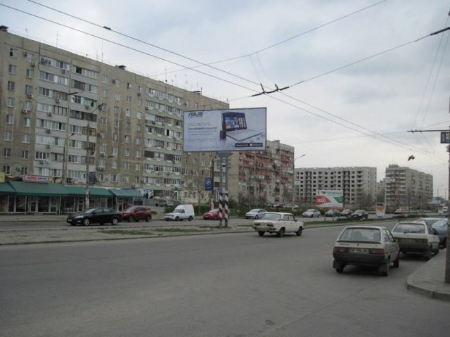 Щит 6x3,  вул.Новокузнецька -вул.Водограйна, рух до центру