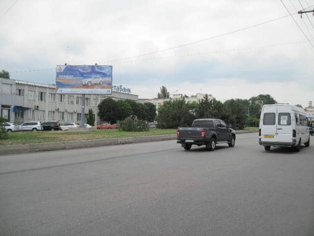 Щит 6x3,  пр.Металургів -д23.25, (средній), рух від пр.Соборного
